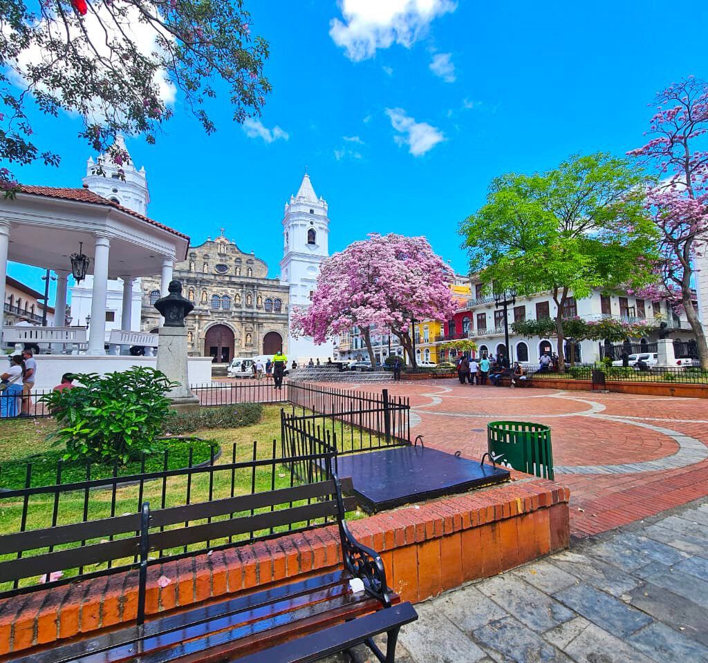 b362f608 b80f 4094 a23c a68f7045a126